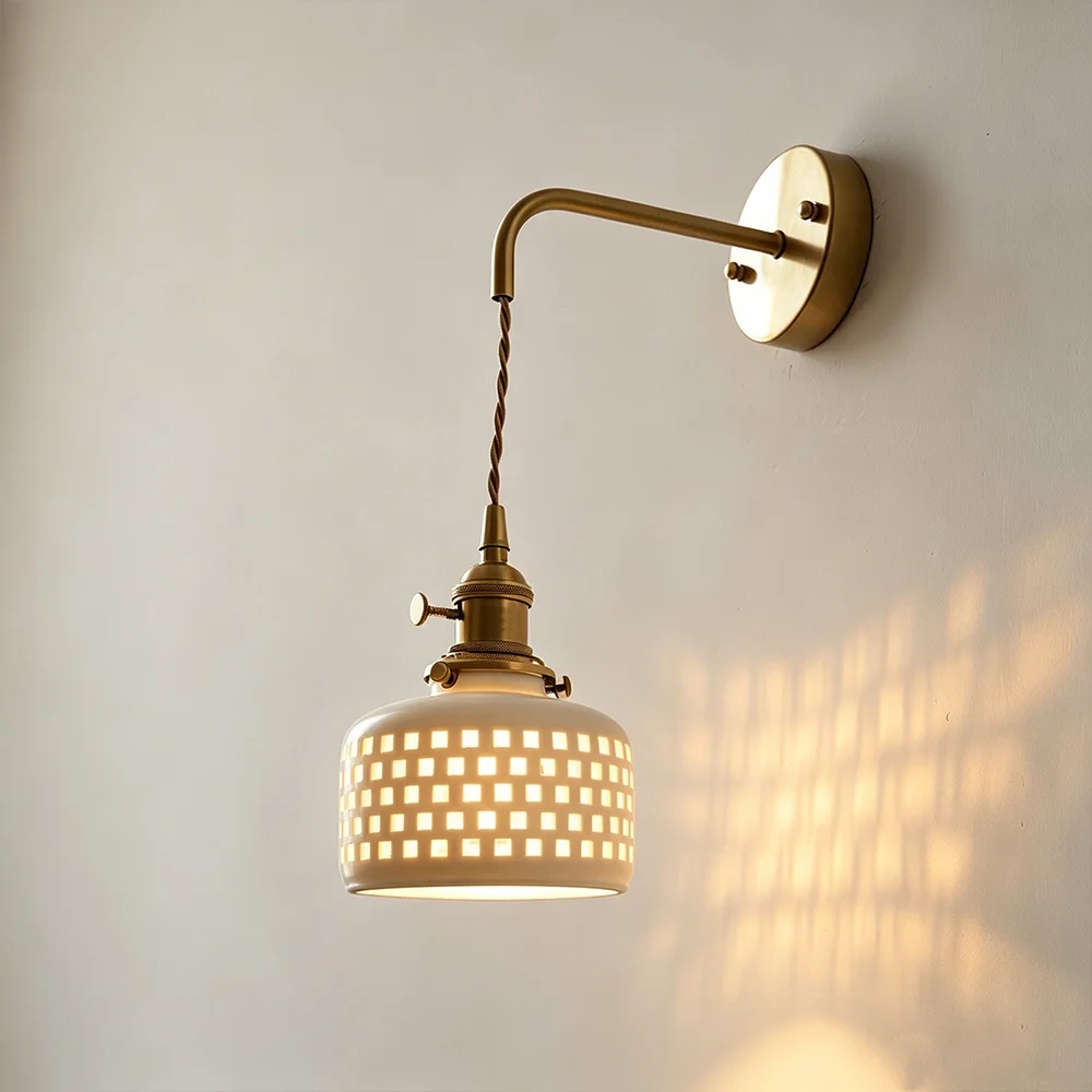 Japanese-style snowflake ceramic wall lamp - Nordic bedroom bedside lamp - Homestay balcony corridor closet backdrop wall lamp