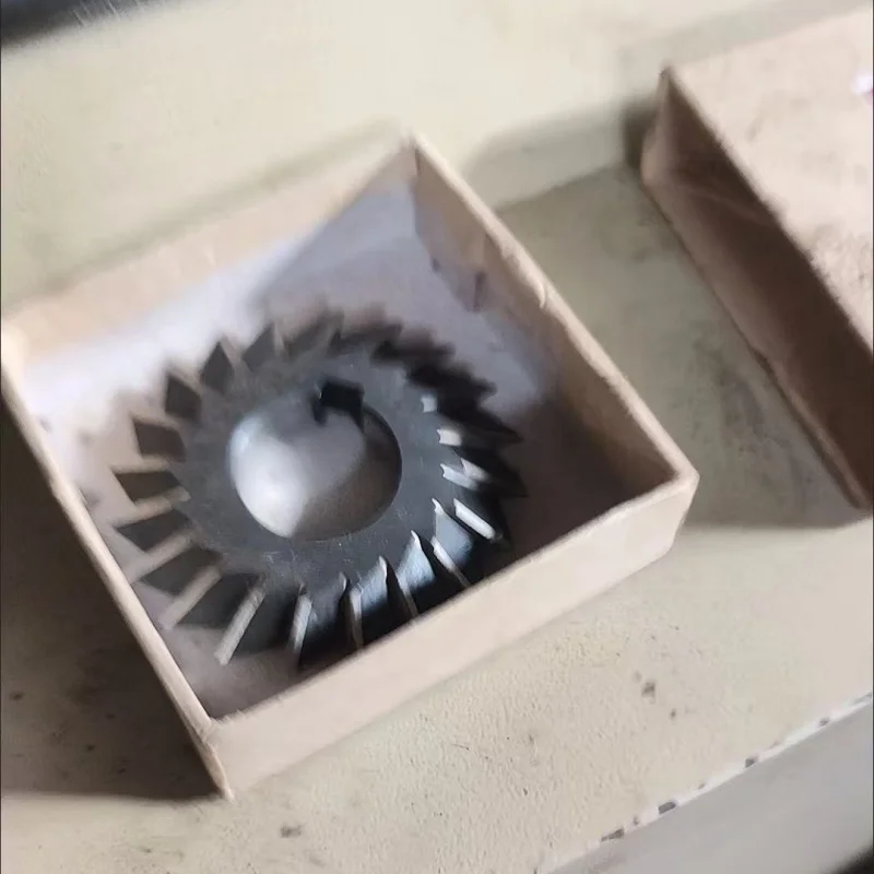 

8PCS M0.4/M0.5/M0.6/M0.7/M0.8/M1/M1.25/M1.5/M2/M3/M4 Modulus PA20 Degrees NO.1-NO.8 HSS Gear Milling Cutter Gear Cutting Tools