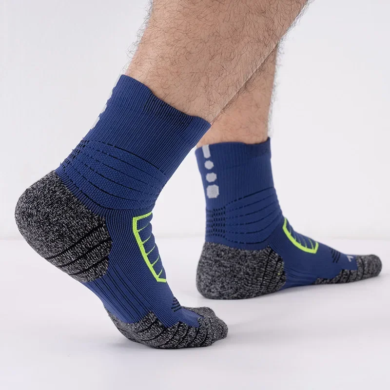 

Thickened Towel Bottom Mid-calf Summer Sports Socks for Men And Women Low Cut Basketball Socks Breathable Fitness Running