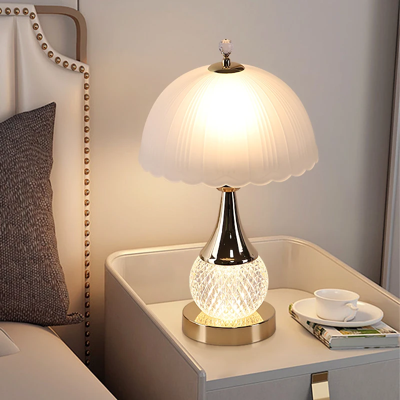 

Table lamp light luxury high sense modern bedside lamp bedroom long light wedding new home master bedroom high value table lamp