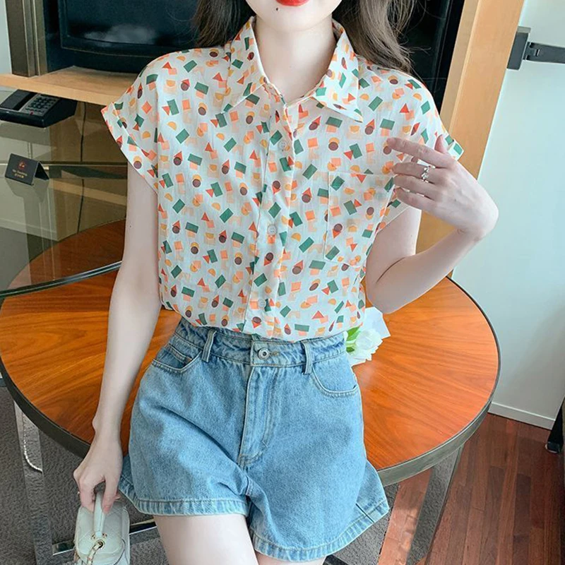 Fashion Lapel Pockets Printed Color Geometric Chiffon Shirts Female Clothing 2024 Summer New Loose Casual Tops Sweet Blouses