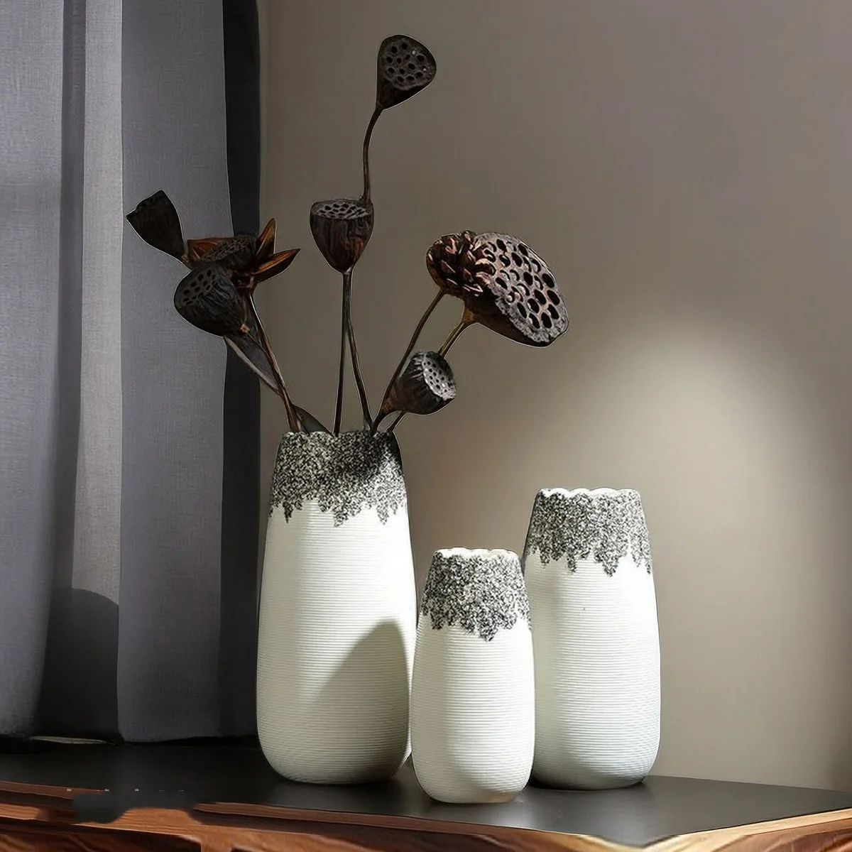 Antique White Ceramic Vase with Black Paint Porcelain Flower Vases for Boho Home Decor Table Living Room Shelf Decorative Vase