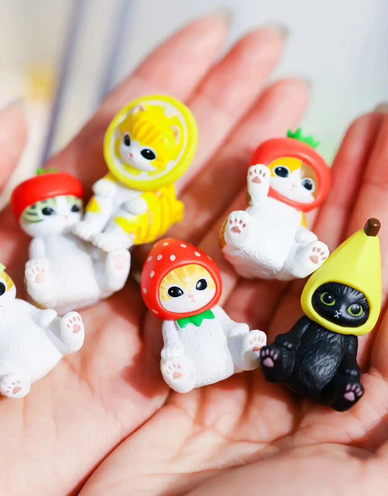 

В наличии: Mofusand — Милая кошка в костюме кролика, коллекционная фигурка-сюрприз (Blind Box), модель-игрушка, настольное украшение, успокаивающий декор для дома