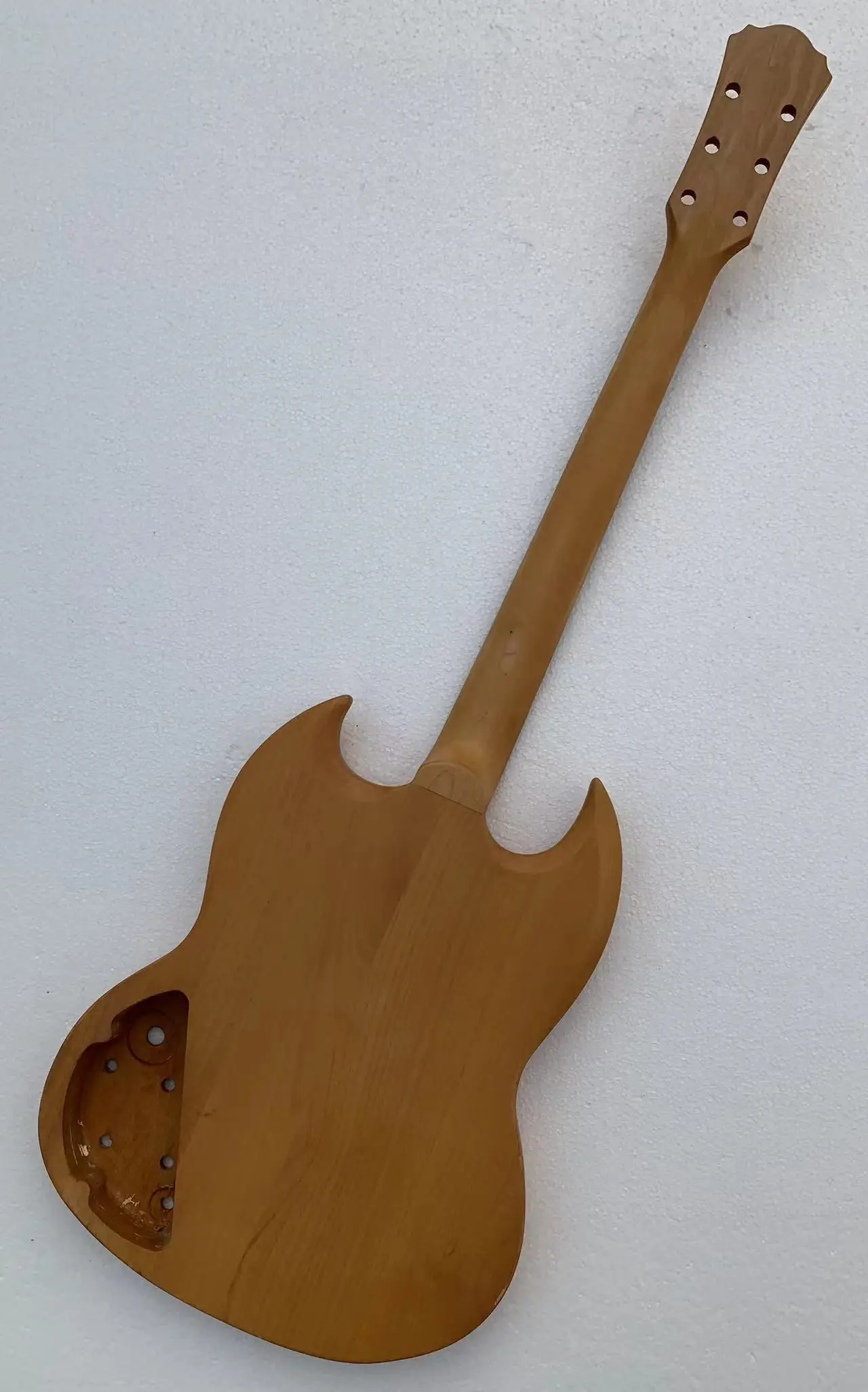 DIY Custom 6 Strings Electric Guitar Part Guitarra without Hardwares in Stock Discount Free Shipping W1844