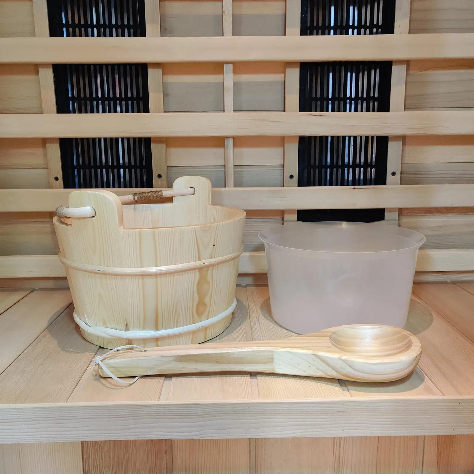 

6L Large Sauna Bucket&Laddle Set Wooden Foot Soaking Barrel with Matching Spoon