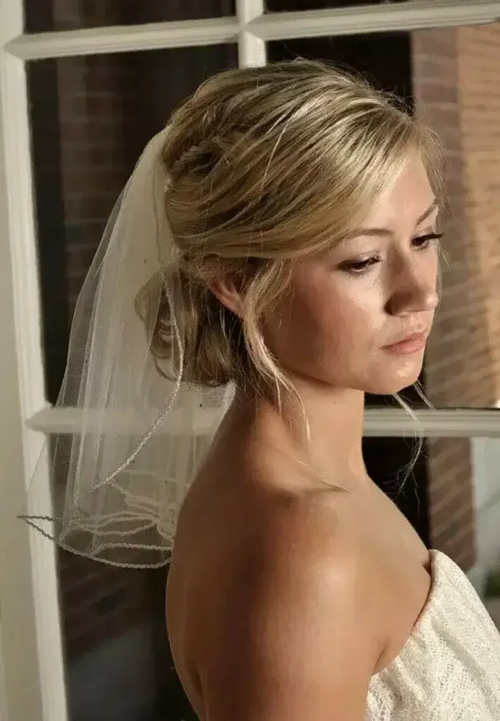 Clean And Fresh Loo… - image