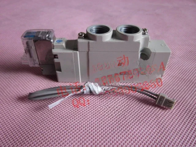 SY7120-5DD-02 Solenoid valve, pneumatic control valve SY3120-5LOZE-M5