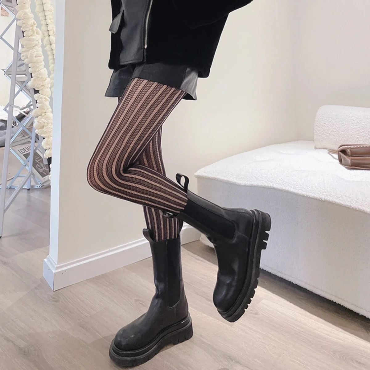 Fish Net Vertical Lace See-Through Romantic Women Pantyhose Anti Snag Thin Girls Tights Stripper Roleplay Punk Streetwear