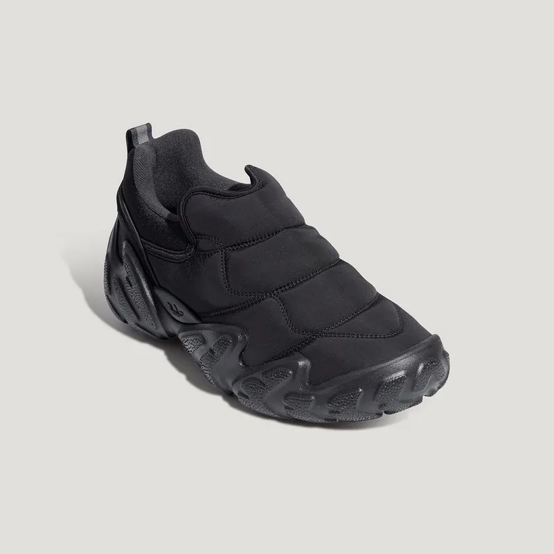 Adidas Originals AdiFOM Shoes LM5128 Black Slip On Casual Sneakers Knit Upper Comfort Lining Trefoil Logo