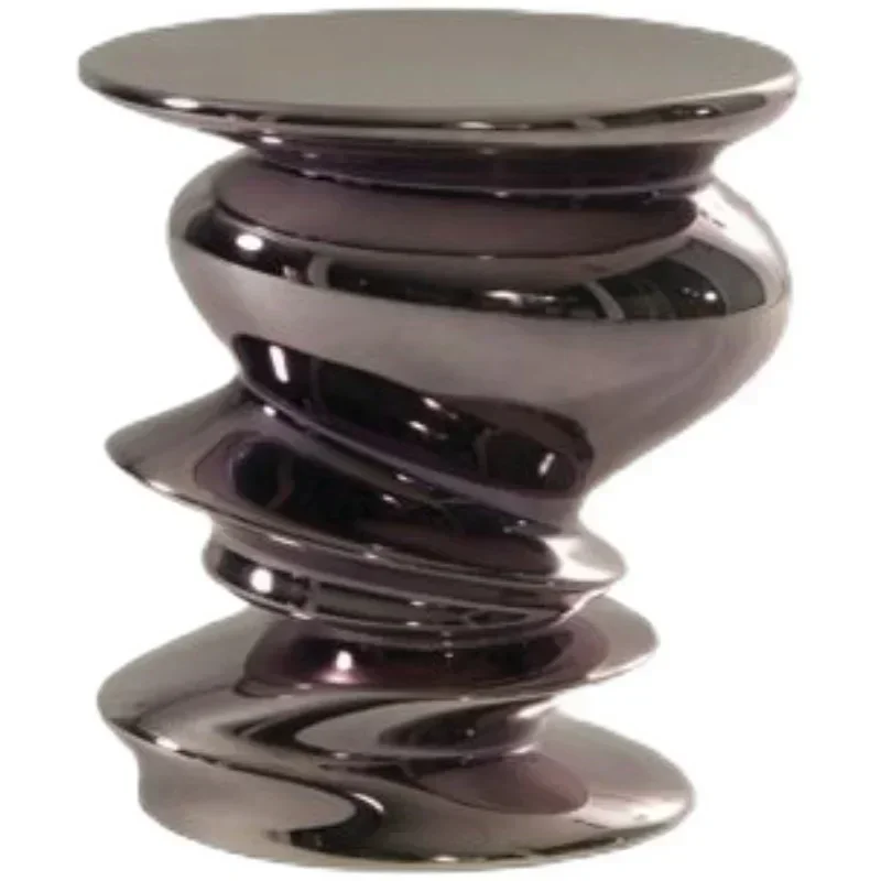 Creative light luxury fiberglass special-shaped thread coffee table, personalized small round table tea table