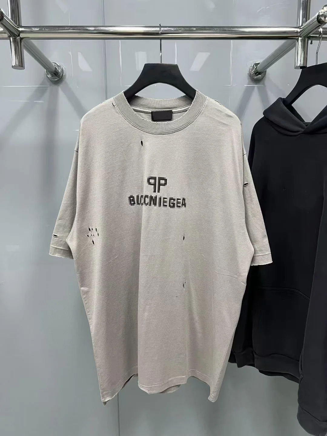 

BLCCNIEGEA High-Quality Paris B Letter T-Shirt Print Loose-Fit Stylish Cotton Short Sleeve for Men and Women