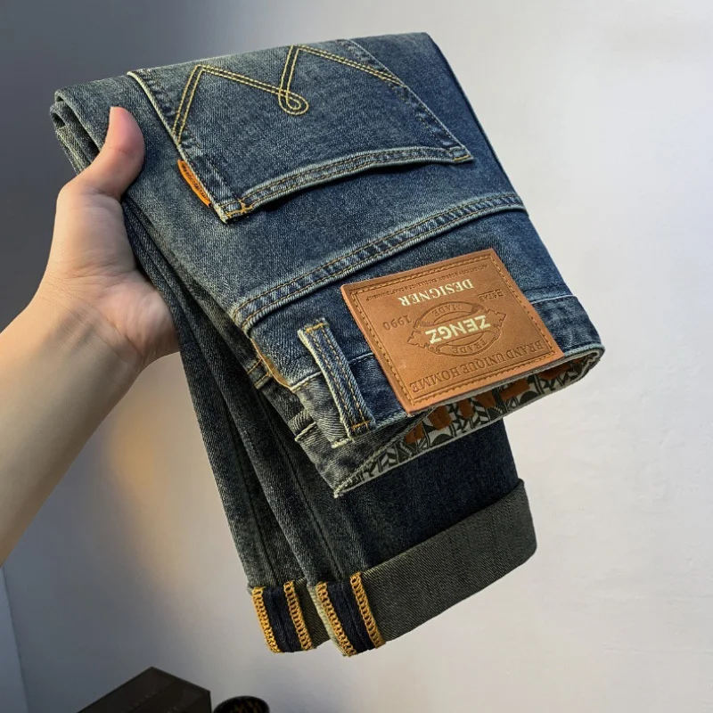 Jeans lavati di fascia alta per uomo primavera e autunno 2024 pantaloni Slim Fit retrò elasticizzati Skinny ricamati di nuova moda