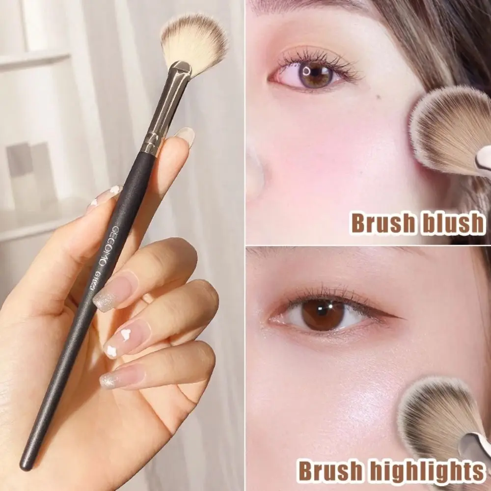 Fan-shaped Women V Face Cosmetic Partial Makeup Tool Makeup Brush Highlighter Brush Loose Powder Brush Blush Brush