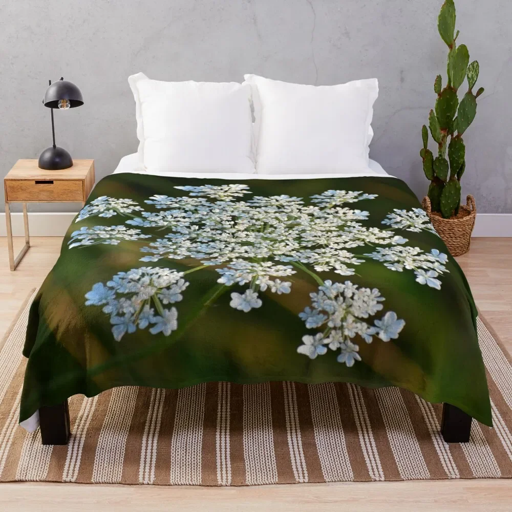 

Queen Anne's Lace Throw Blanket Soft Solid Color Blanket for Couch Bed