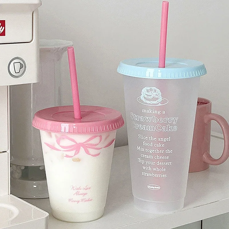 

Kawaii Water Cup With Lid Straw For Coffee Juice Milk Tea Cute Plastic Water Bottle Portable Reusable Drinking Bottles BPA Free