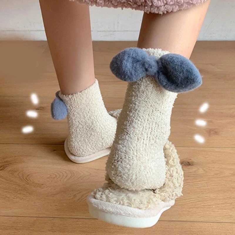 

Женские милые однотонные нечеткие носки для сна, милые зимние утолщенные пушистые коралловые бархатные чулочно-носочные изделия