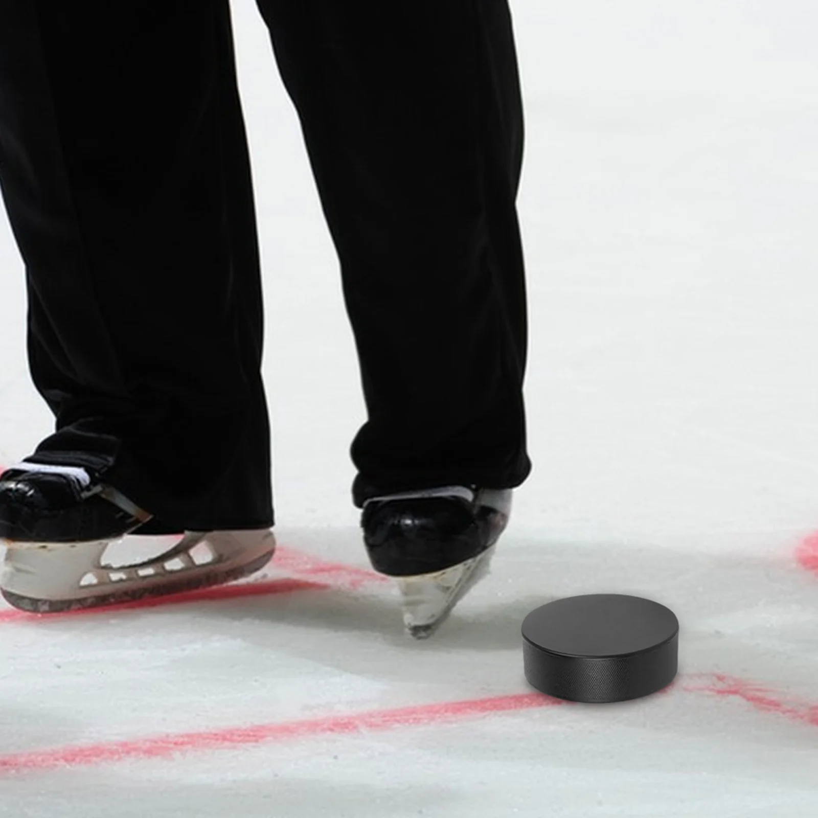 

1 шт. черные пенопластовые хоккейные шайбы для детей, молодежные тренировки в помещении и на открытом воздухе, износостойкие легкие спортивные хоккейные шайбы