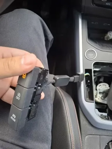 Für Seat Arona KJ7 2017-2021 Automatisches Start-Stopp-Motorsystem Deaktivierungsgerät Stop-Start-Ausschalter Steckerkabel – Detail 3