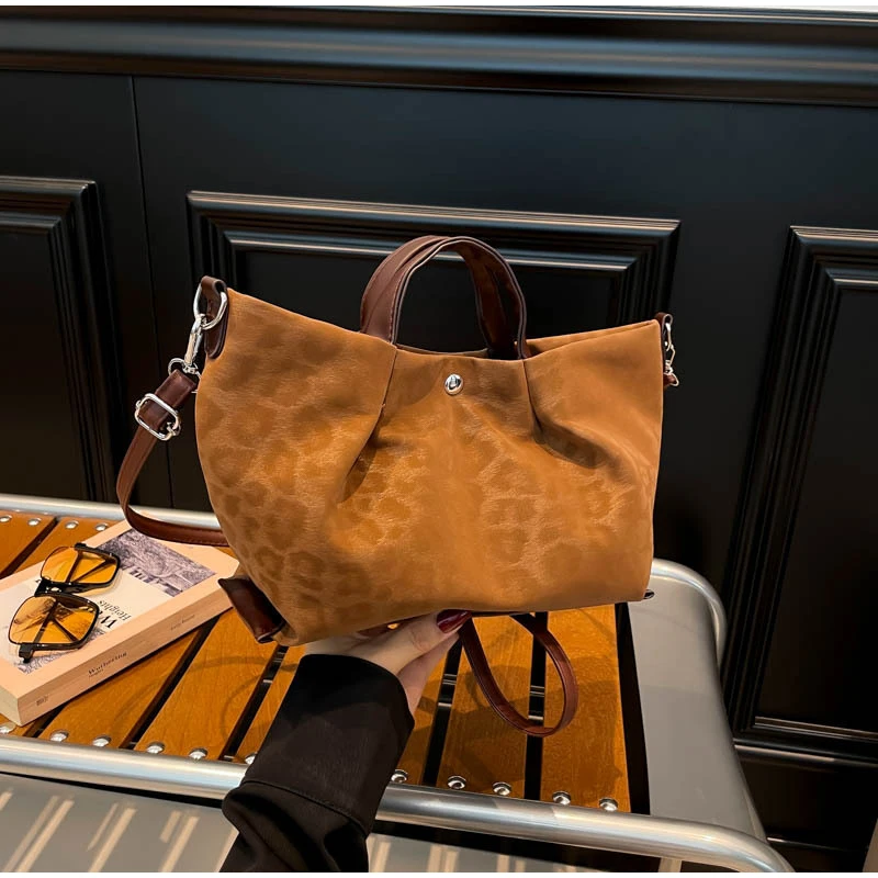 

Suede Leopard Print Handbag With Pleated Design Magnetic Buckle Shoulder Bag Women's Vintage Lightweight Square Crossbody Bag