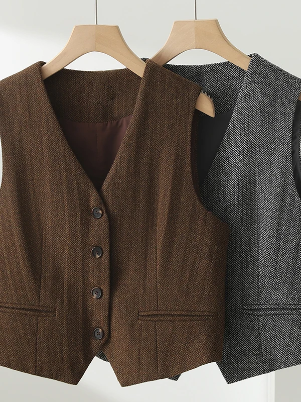 Loose Women's Woolen Suit Vest 2025 Spring Autumn New Style Layered Wear Old Money Style Button up V-Neck Regular Length