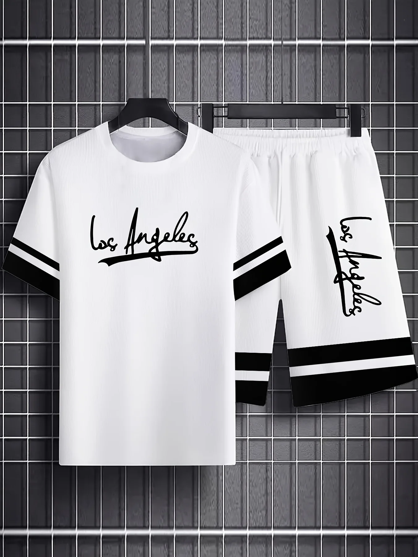 Новинка лета 2025 года, мужская повседневная футболка с короткими рукавами и шорты в полоску с 3D принтом для взрослых, комплект из 2 предметов для бега