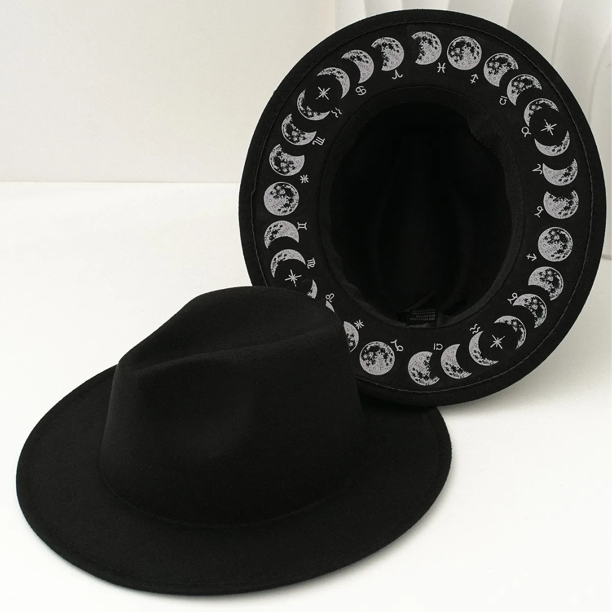 

HongLuan Vintage Black Felt Top Hats, Bohemian Fedora Moom Cowboy Hat Woman, Cowboy Accessories & Party Caps for Man Original
