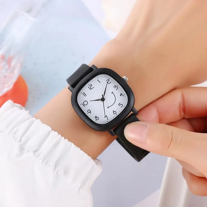 reloj mujer Women's Watches Fashion Brand Bear Women Quartz Watch 2024 Ladies Casual Silicone Strap Watches Clock Girl Gift