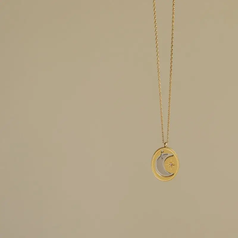 Titanium With 18K Moon Star Pendant Necklaces Women Jewelry Punk Designer Runway Rare Simply Gown Boho Top Japan Korean