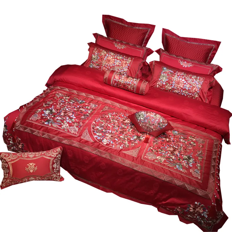 Brand New Luxury Floral Embroidery Bedding Set Chinese Style High-end Wedding Cotton Red Duvet Cover Bed Sheet Linen Pillowcases