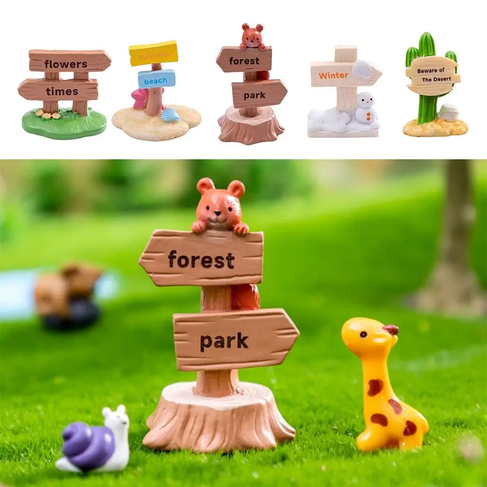 Multicolor Micro Road Signs Cartoon Animal Resin Miniature Road Board Desktop Ornament Succulents Bonsai Mini Signpost Figurine