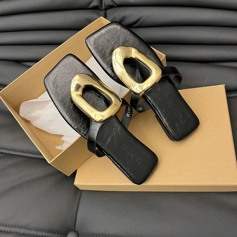 

Fashionable flat bottomed square buckle square toe clip on sandals for external wear, button up slippers plus size women's shoes