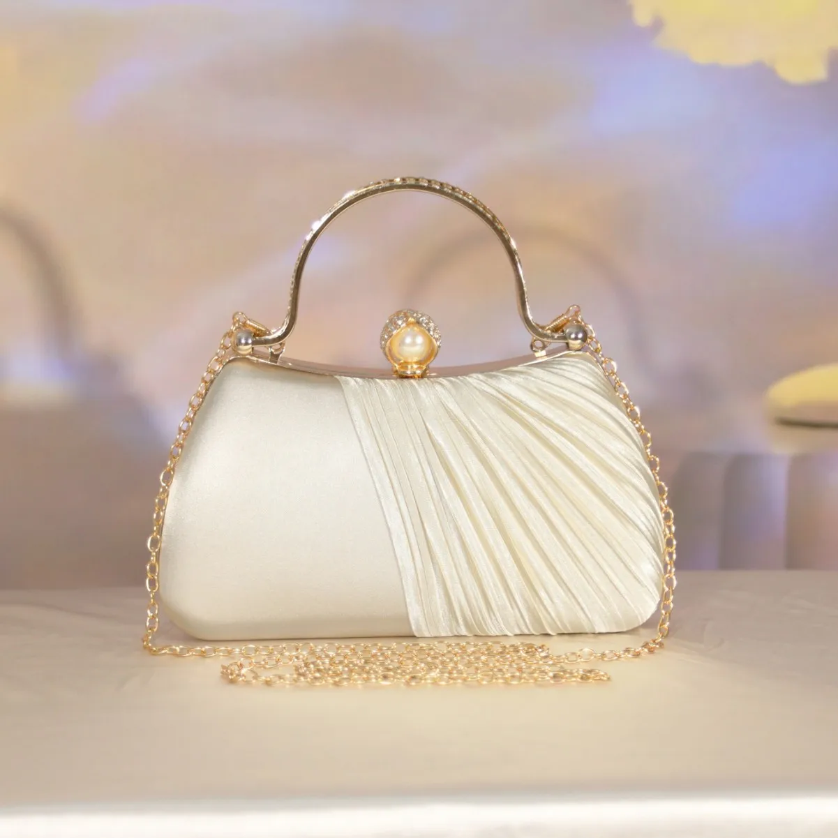 Temperament Pleated Satin Evening Bag Celebrity Dinner Handbag Chinese Cheongsam Bag Texture Banquet Handbag
