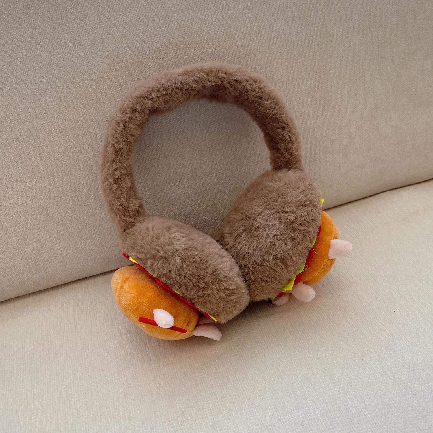 Winter New Arrival Hamburger Girl Earmuffs Adorable Sweetheart Style Fun and Cosy Student Ear Warmers Cycling Windproof Earmuffs