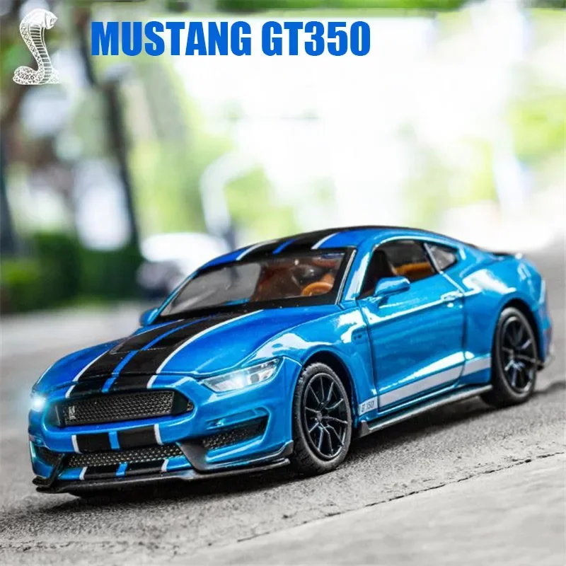 

Модель автомобиля Mustang Shelby GT350 из сплава, модифицированная модель автомобиля, мигающая детская игрушка в подарок, 1:32