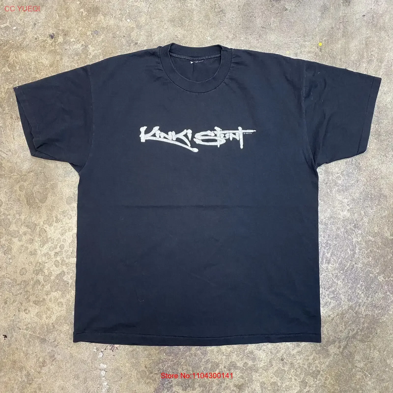 Винтажная футболка Kinki StunT, размер XL, в стиле Glam Rock Metal 90-х, с принтом группы Las Vegas, дизайнерская, с эффектом потертости, стильная, слегка состаренная