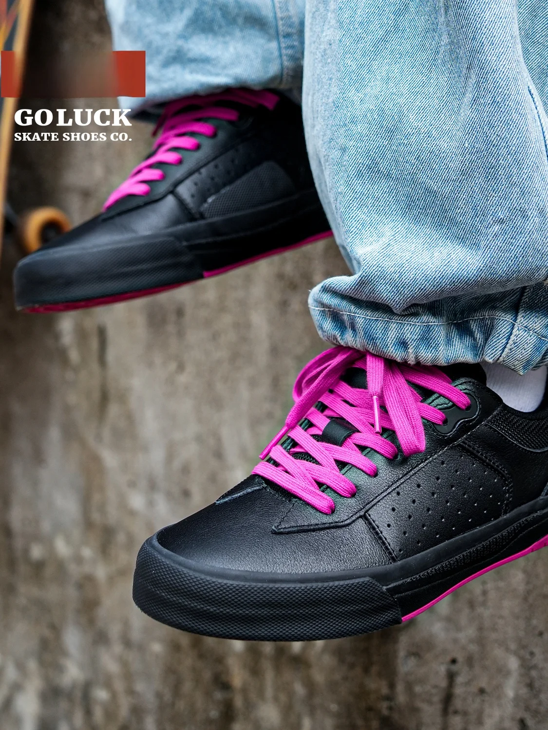 Low-Top Hybrid Skate Shoes Jilukex Snake Series G1 Cowhide Leather Unisex BMX Professional Small Wheel Car Shoes Casual Sneakers