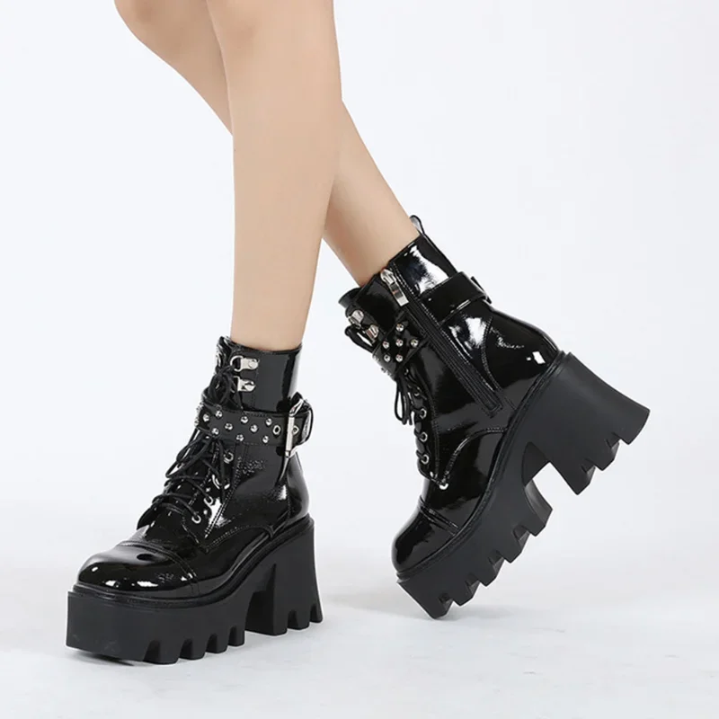 2023 new Fashion Punk Cool Platform Goth Chunky Women Shoes Zipper Buckle Rivet Metal Grunge Fashion Punk Ladies Boots