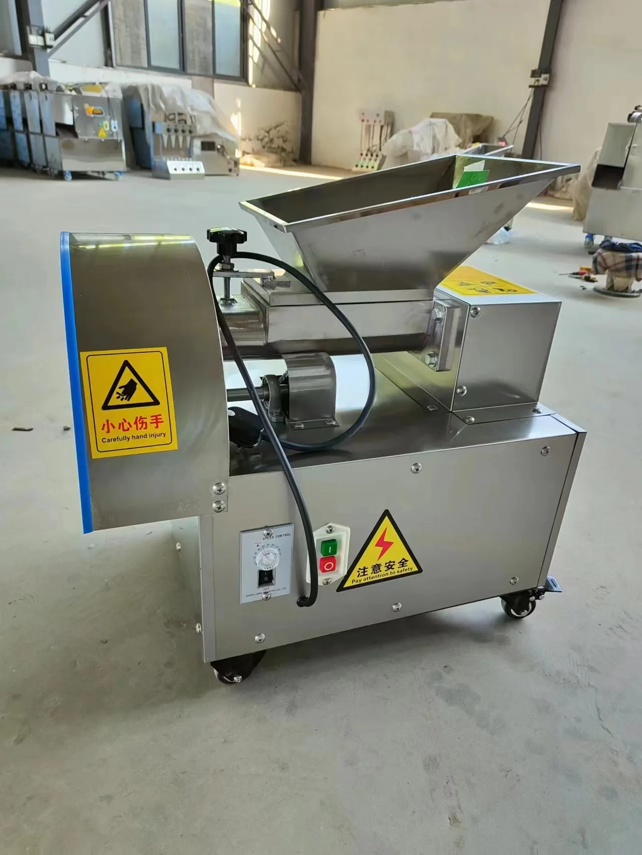 Chapati Pita Donut Pizza Macchina per dividere la pasta Divisore per pasta Tagliatrice per pasta Roti