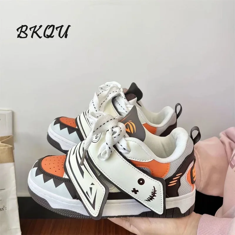 BKQU 2024 New High Appearance Level Color Contrast Niche Sports Board Ins Couple Thick Sole Increase All Match Trend Bread Shoes