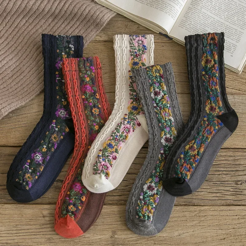 Women Floral White Embroidery Harajuku Retro Vintage High Long Socks Spring Cotton Ethnic Japanese Style Kawaii Cute Stockings