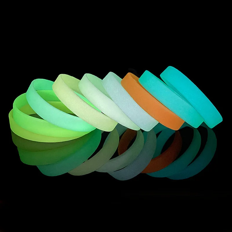 Paw Patrols Wristband High Quality Debossed Silicone Luminous Wristbands Promotional Bracelet Hand Bands Party Supplies Gift