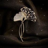 2024 New Ginkgo Biloba Brooch for Women Men Fine Luxury Inlaid Zircon Pin Clothes Corsage Backpack Accessory Party Jewelry Gift