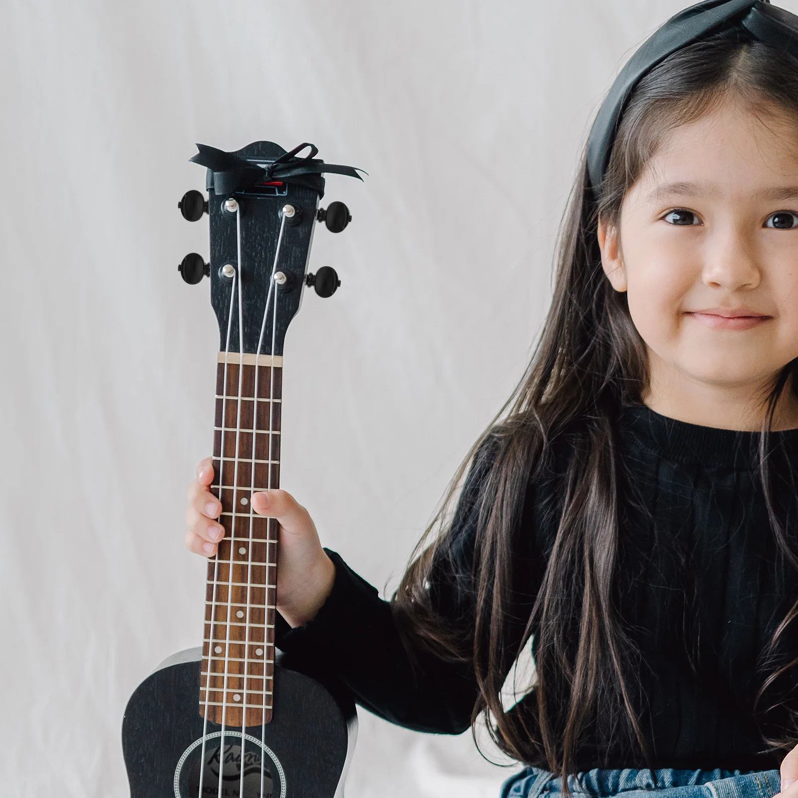 4 個の弦楽器チューニングペグ ウクレレチューナー ホワイトボタン付き スチールセンターピン ギターマンドリン用の調整可能な圧力