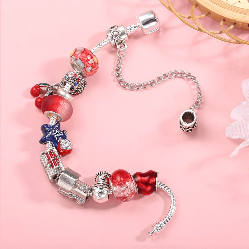 Claus & Christmas Tree & Gift Train Bead With Pendant Fit Xmas Charm Bracelet DIY Jewelry Gift For Women Making New Design