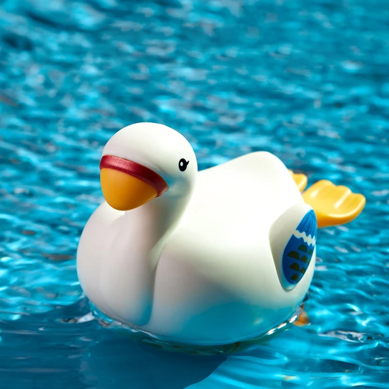 3PCS Cute Cartoon Little Swan Baby Bath Toys Floating Toddler Wind Up Bath Toys For Over 18 Months