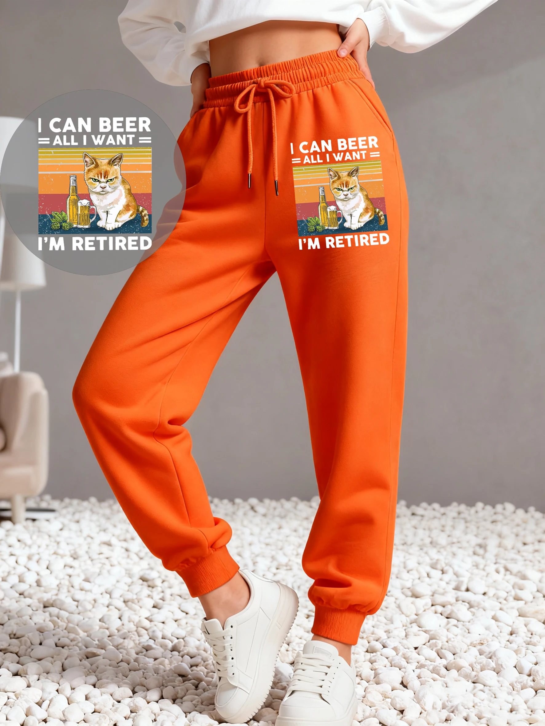 กางเกงวอร์มลายแมว I Can Bee I'M Retired สำหรับผู้หญิง กางเกงขายาวผ้าฟลีซใส่สบาย ทรงฮิปฮอป ใส่ได้ทั้งชายและหญิง เหมาะสำหรับฤดูใบไม้ร่วง กางเกงวิ่งออกกำลังกาย กางเกงขายาวทรงสปอร์ต