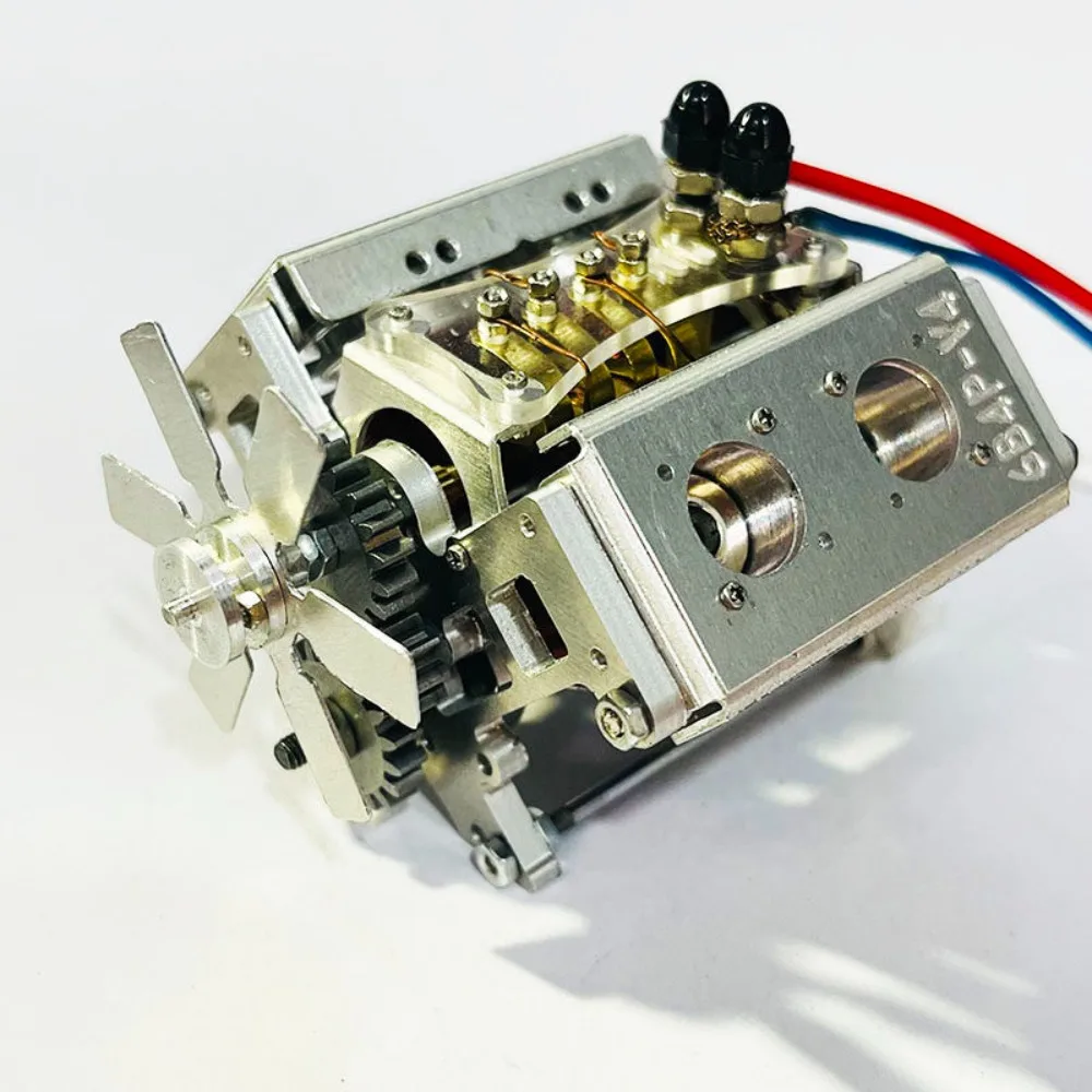 Motore V4 Motore di potenza Motore CC a pistone magnetico forte Modello di assemblaggio in metallo Motore V4 con finitura lavorata a CNC oposta orizzontalmente