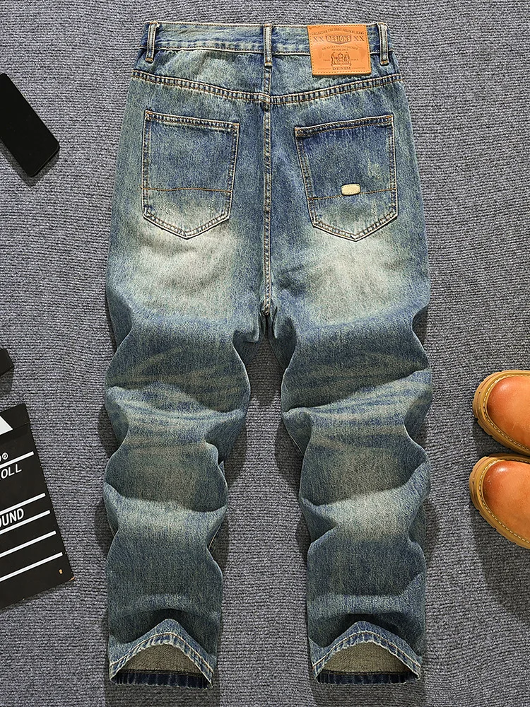 Koreańskie luźne jeansy męskie z prostymi nogawkami, moda retro high street dla mężczyzn, codzienne szerokie spodnie do ziemi.