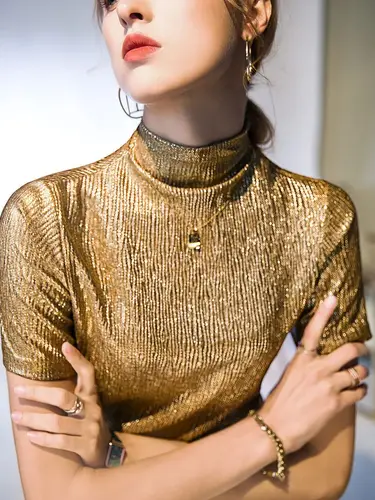 Imagen 2 del producto Camisetas de manga corta con cuello alto para mujer, camisetas de tela ligera brillante elástica para niña, camiseta para mujer