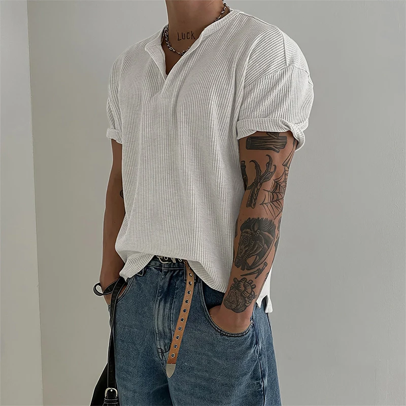 جديد أزياء الرجال الفاخرة هنري تي شيرت بياقة الترفيه الهراء تحقق قصيرة الأكمام قمم النمط الأمريكي خفيفة الوزن تنفس تيز